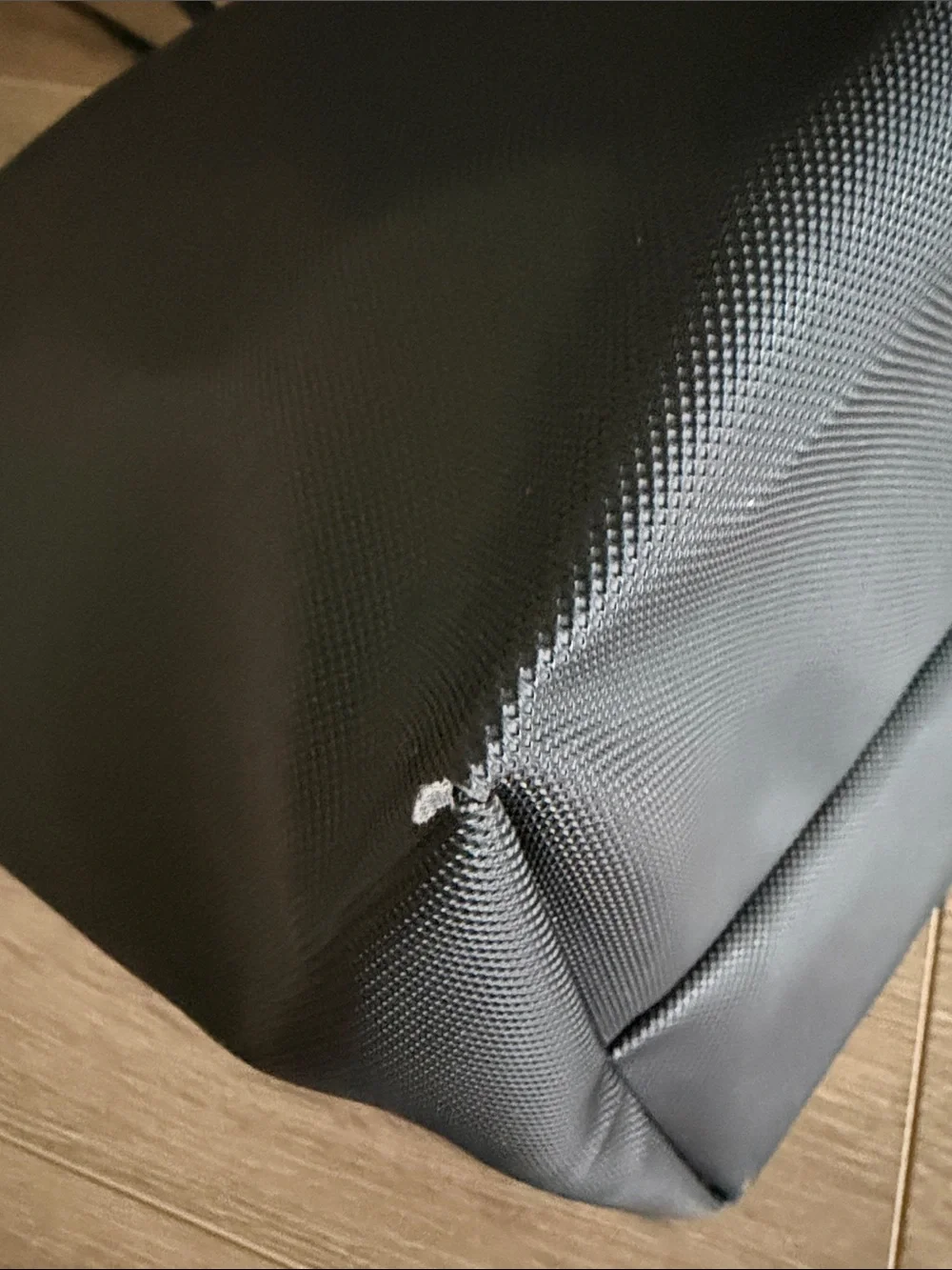 Lacoste L.12.12 Concept Vertical Tote - Black - Picture 4 of 11
